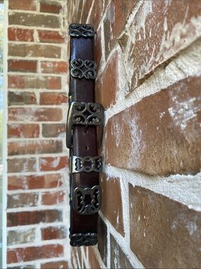 Vintage Avignon Brown Leather Belt Decorative Silver-Tone Hardware style 890